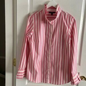 🆕 Banana Republic Pink and White Stripe Button Down